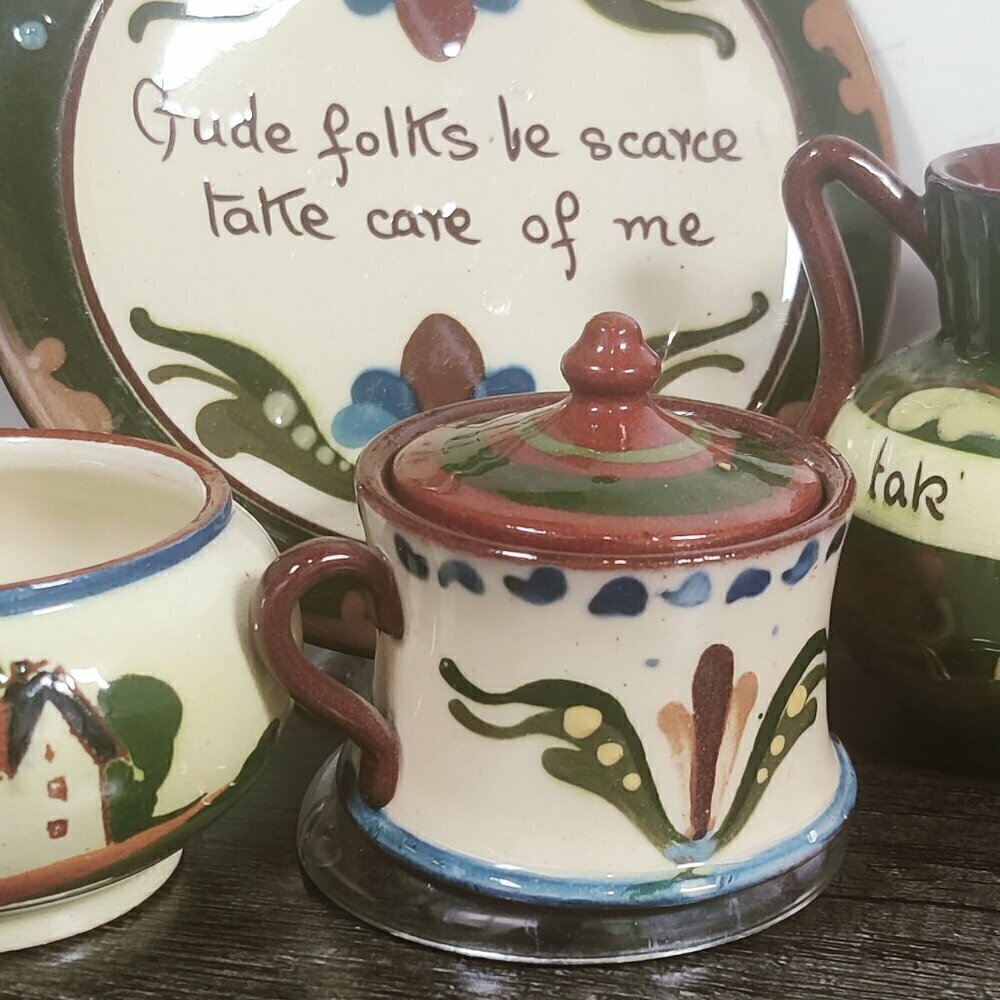 Olde English Pottery by Tourqay, set of 5 pieces. each with a Motto, handpainted